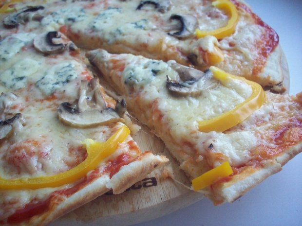пицца 3 сыра с грибами